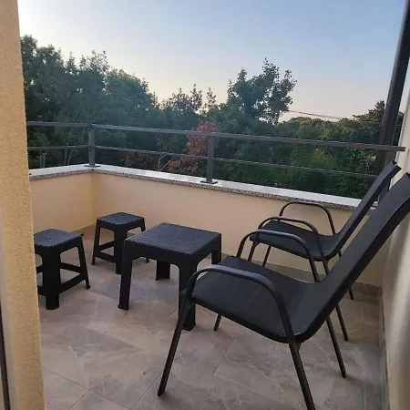 Ferienhaus In - Insel Krk 43320 Malinska
